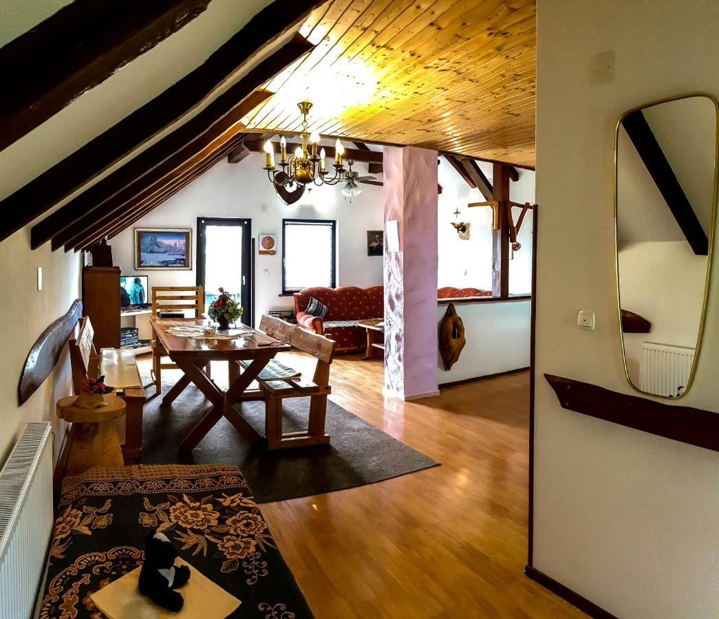 Franciska Apartment *